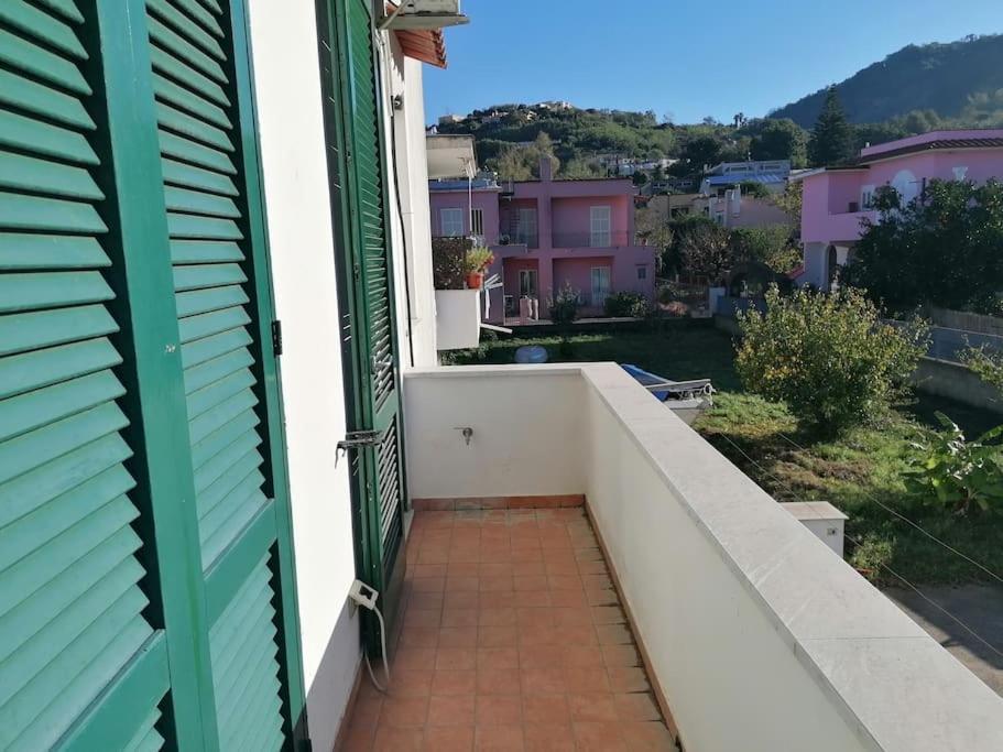 Grazioso Appartamento A Ischia Zona Pilastri エクステリア 写真